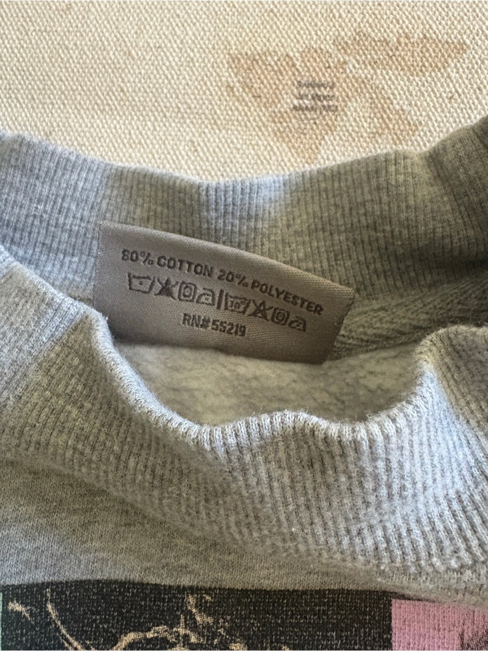 Taylor Swift Eras Tour Sweatshirt Small - Picture 4 of 6